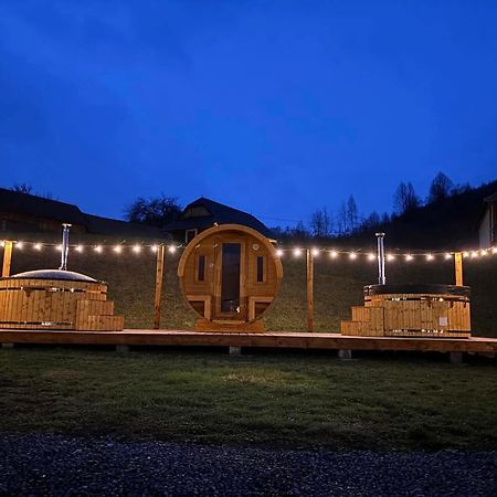 Biotour Camping & Restaurant Ghimeş-Făget Exterior foto