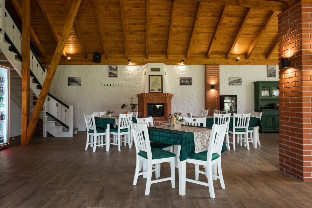 Biotour Camping & Restaurant Ghimeş-Făget Exterior foto