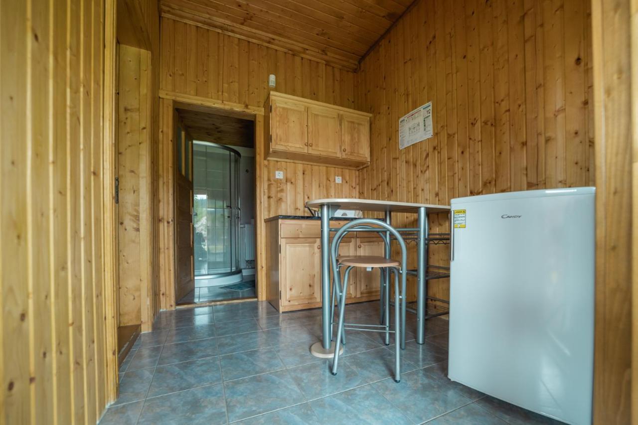 Biotour Camping & Restaurant Ghimeş-Făget Exterior foto