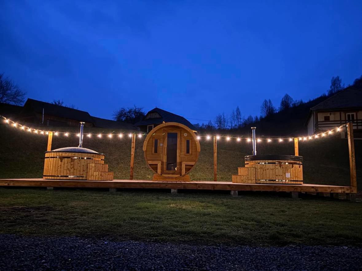 Biotour Camping & Restaurant Ghimeş-Făget Exterior foto